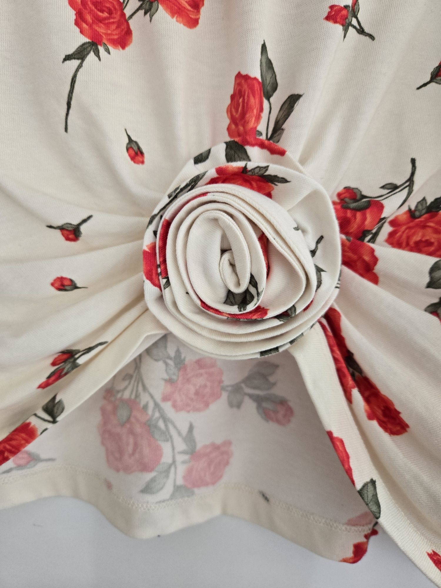 Magda Butrym,  H&M тениска Л