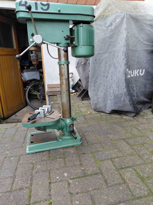 Masina de gaurit cu coloana con2 max23mm