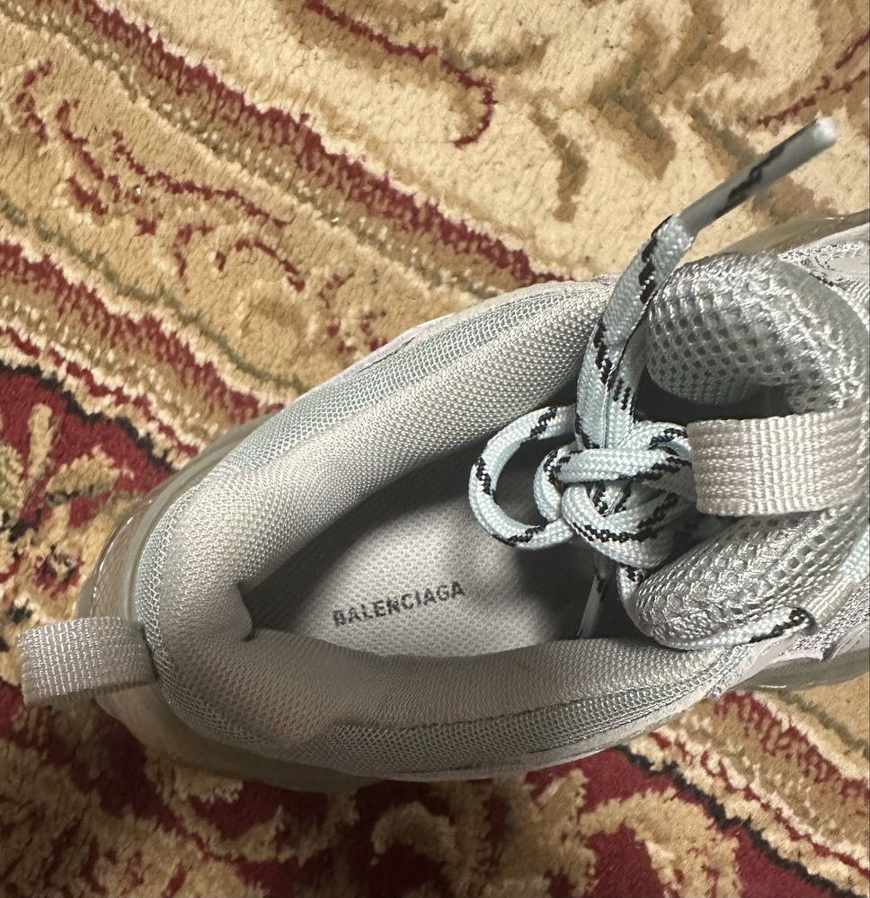 Balenciaga Triple S