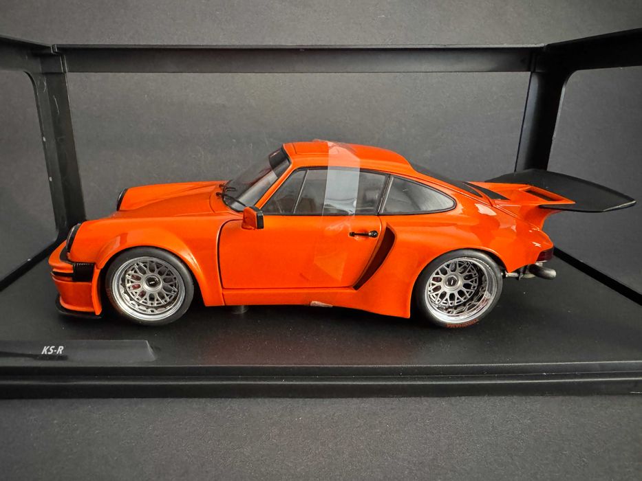 Macheta Porsche 911 KSR Orange 1/18 Solido