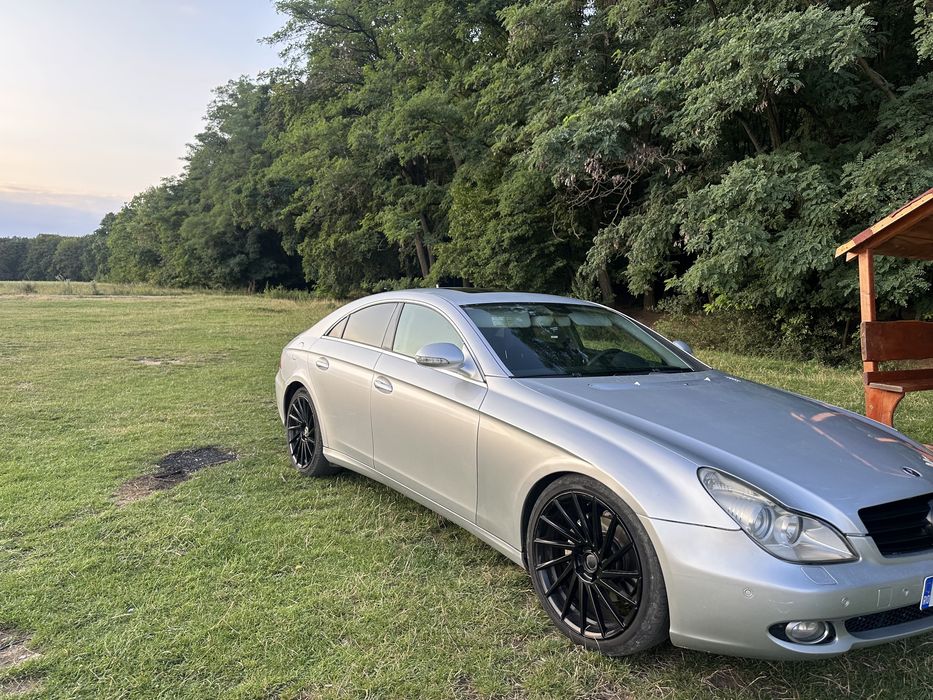 Mercedes CLS 320