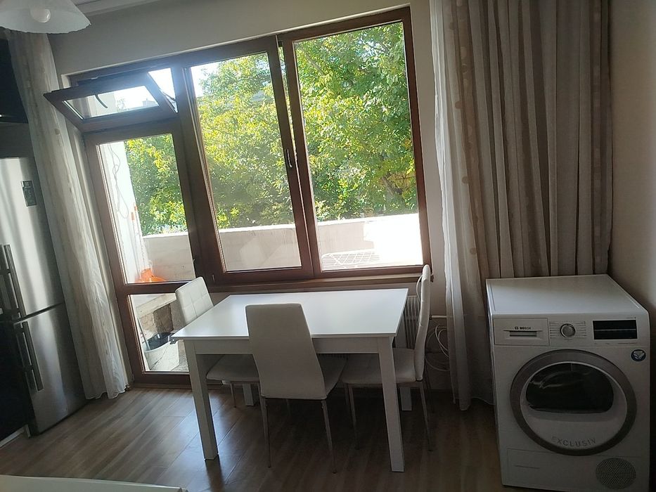 Дава се под наем Двустаен апартамент в Разград, Бели Лом - 90 кв.м за 411 € - Снимка #6