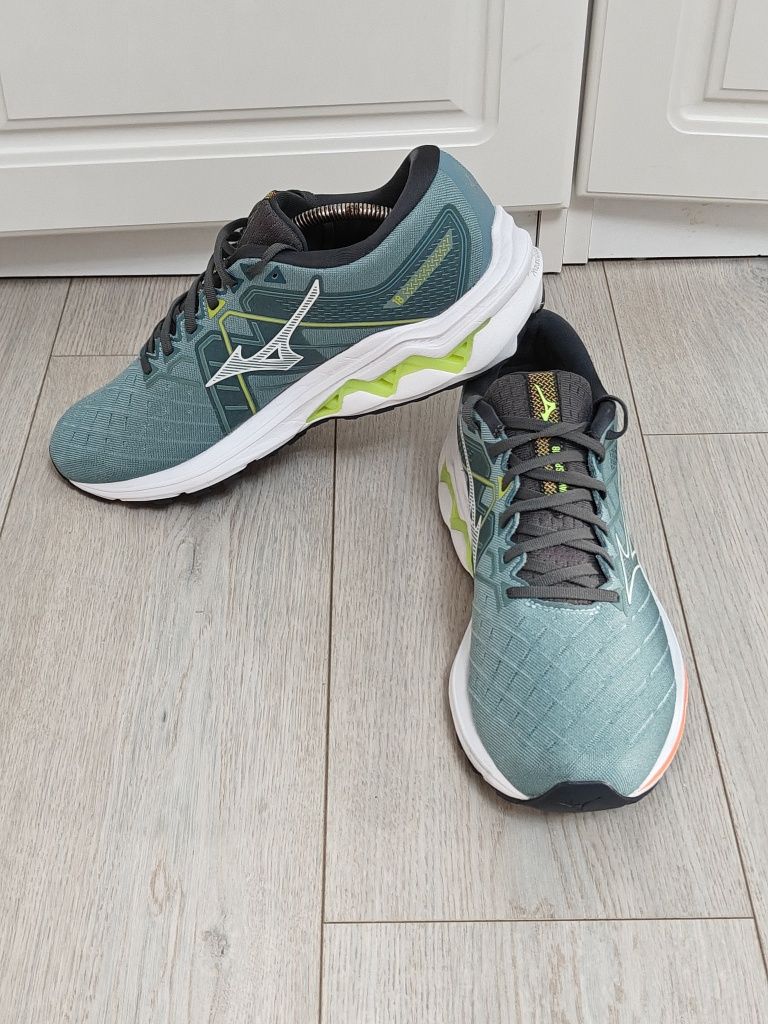 Mizuno wave inspire Nr 44