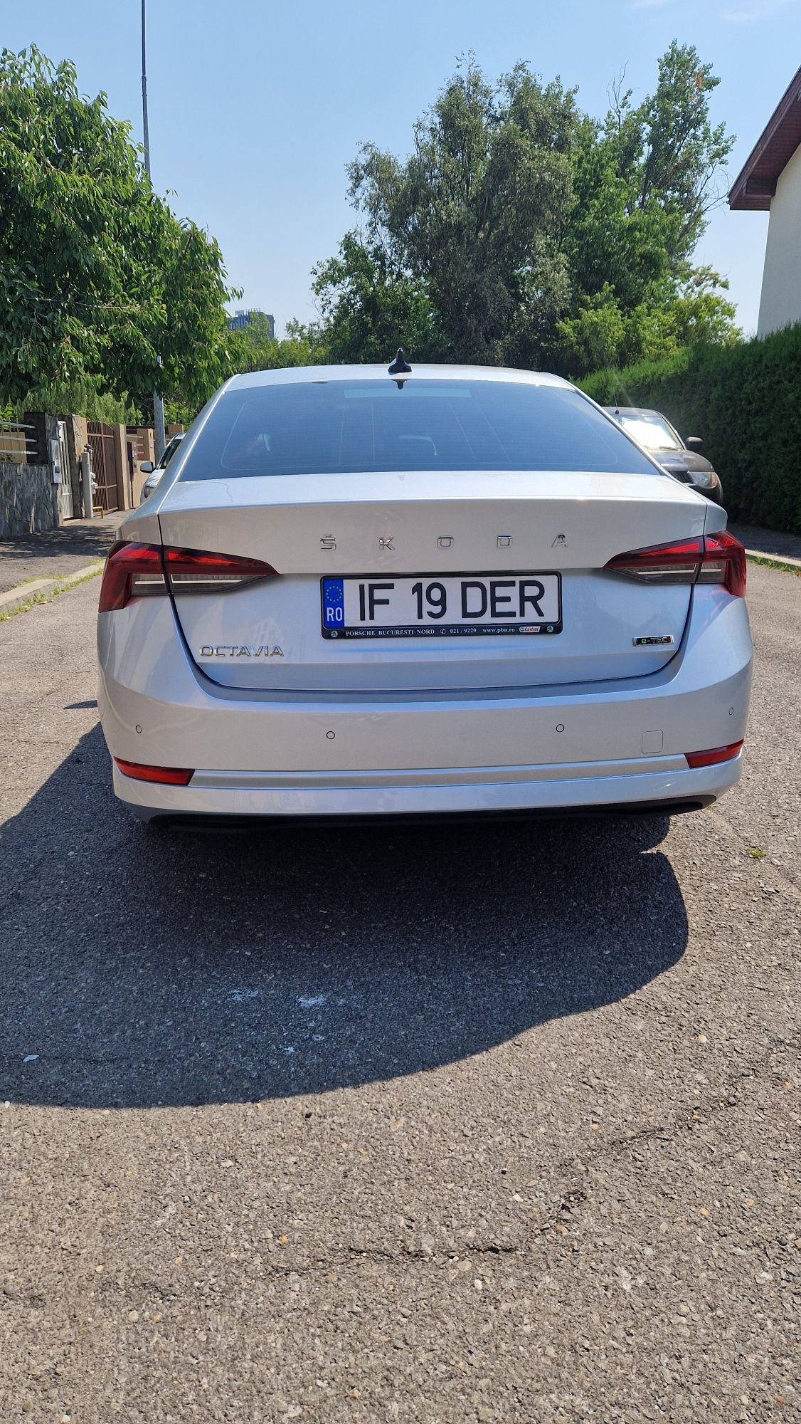Vând Skoda Octavia 4 impecabila cu istoric si revizii in reprezentanta