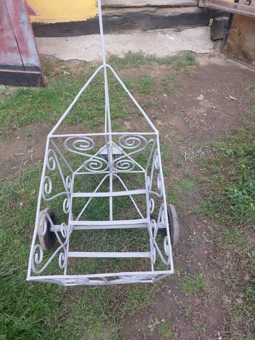 Carut pentru transport marfa
