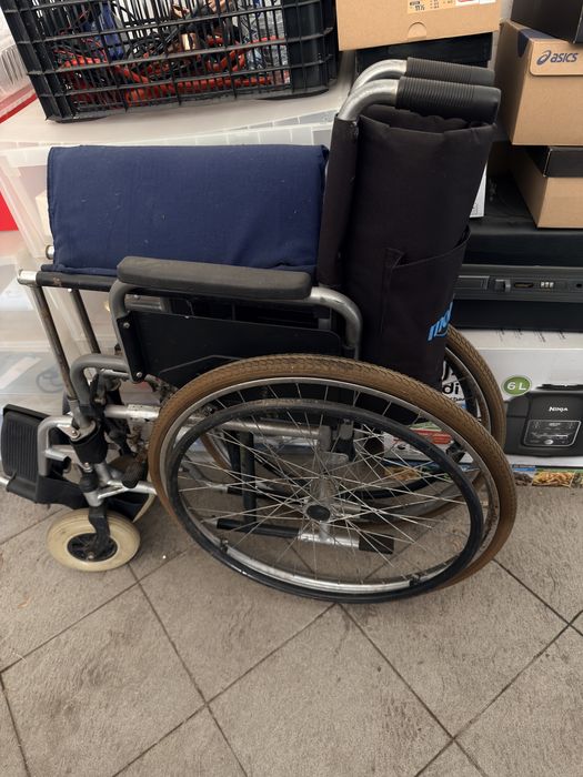 Инвалидна количка