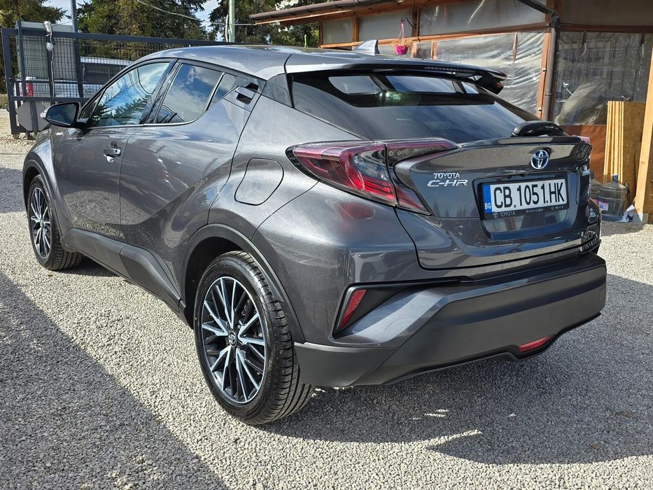 Toyota C-HR 1.8i HYBRID/Лизинг