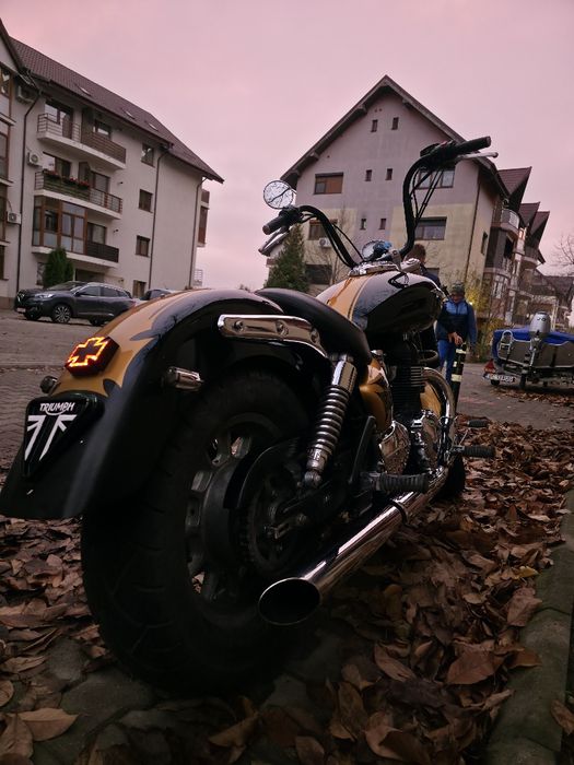 Triumph America 865 - 12.000 km Reali - Custom