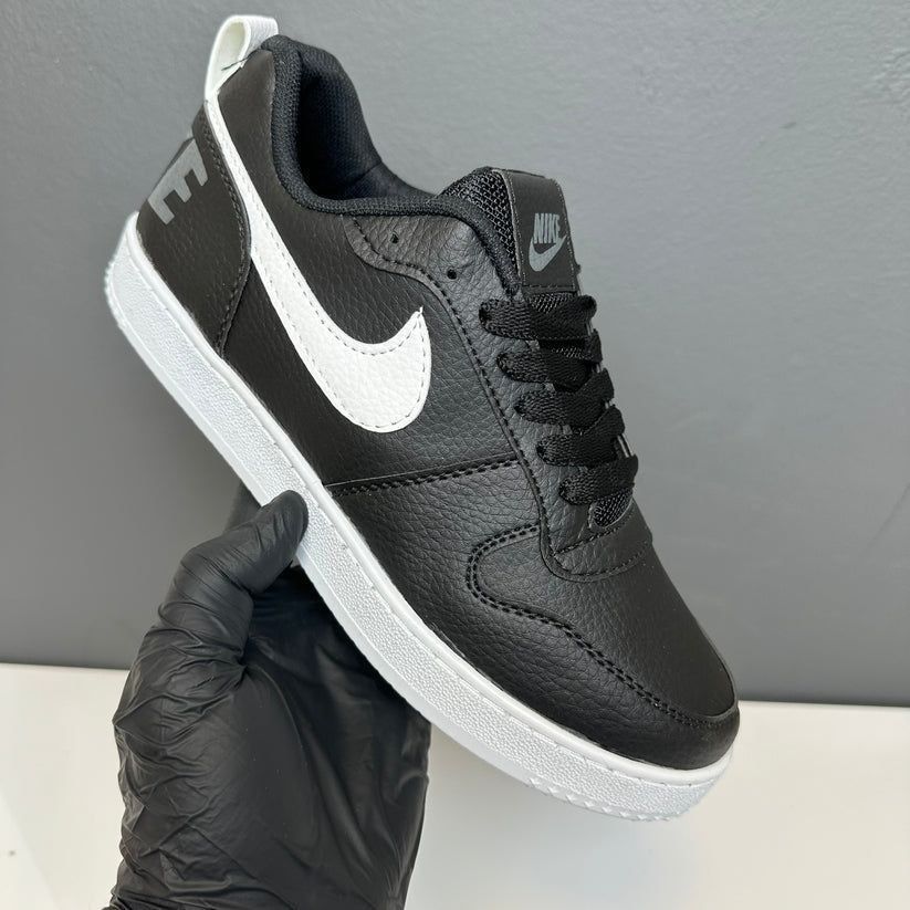 Vand adidasi unisex
