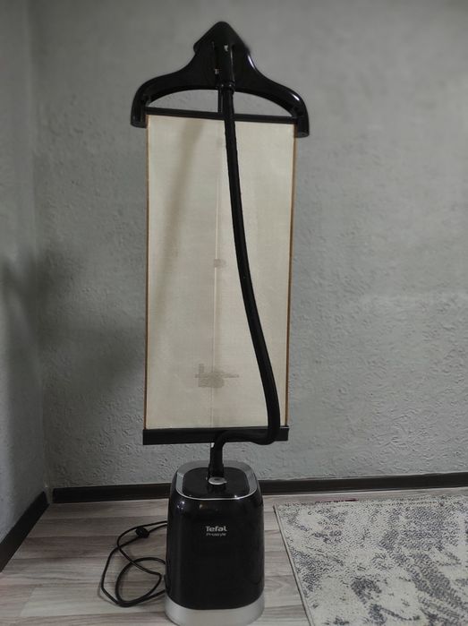 Срочно срочно продам паровой утюг