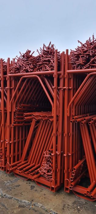 Vanzare schela model Italian cu pasul de 1,8 m