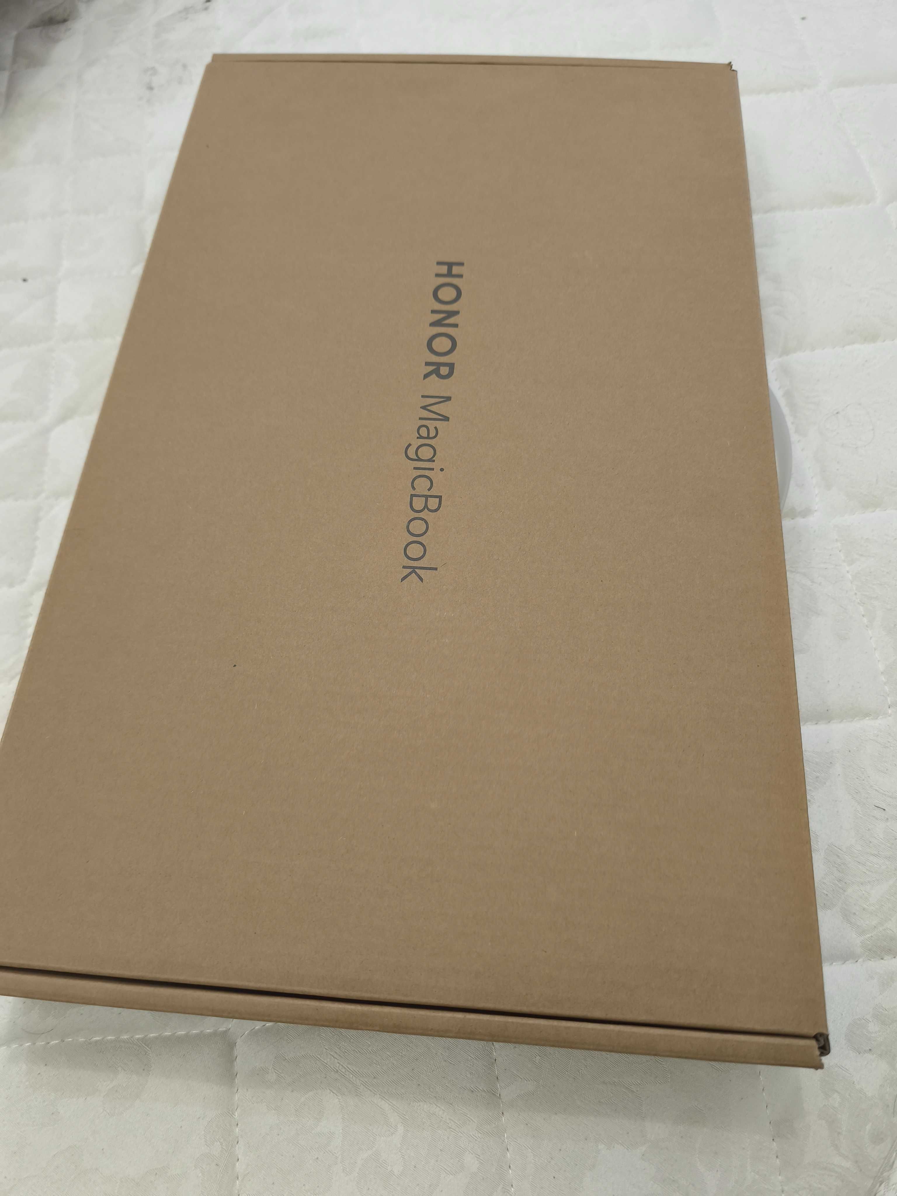 Notebook honor magicbook x16 noviy