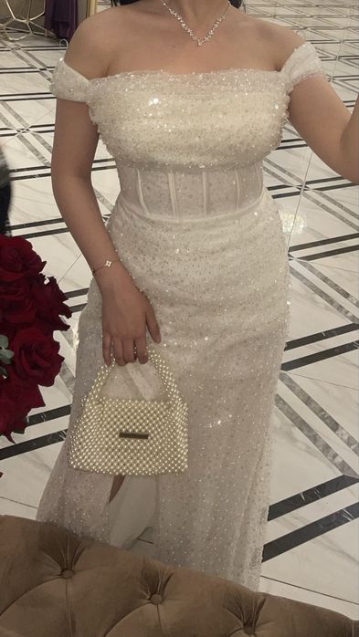 Вечернее выпускное платье