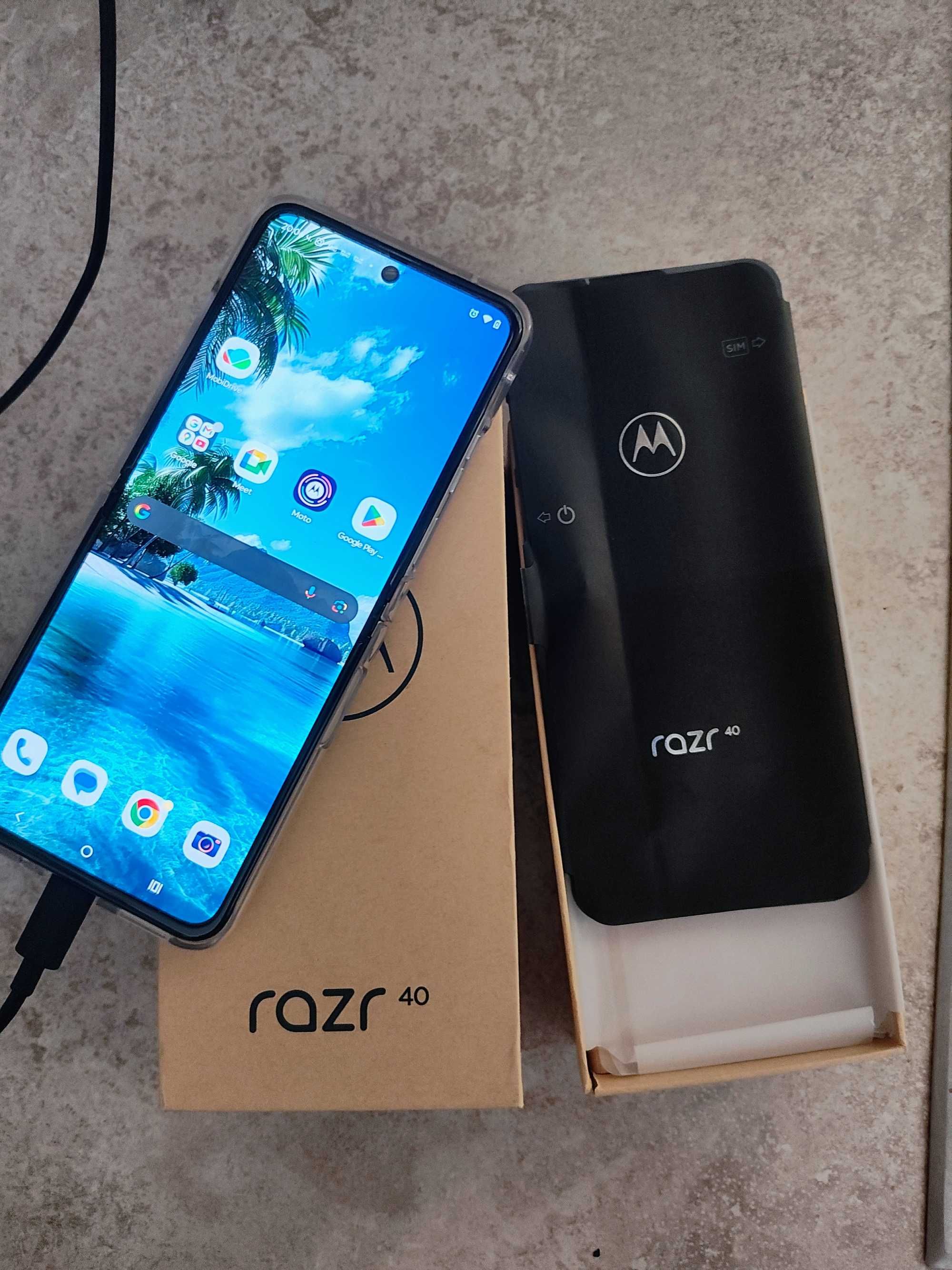 Motorola razr 40