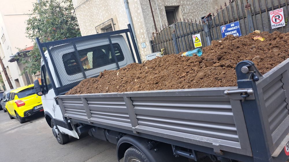 Transport moloz/balast/piatra/nisip/gazon/pamant vegetal