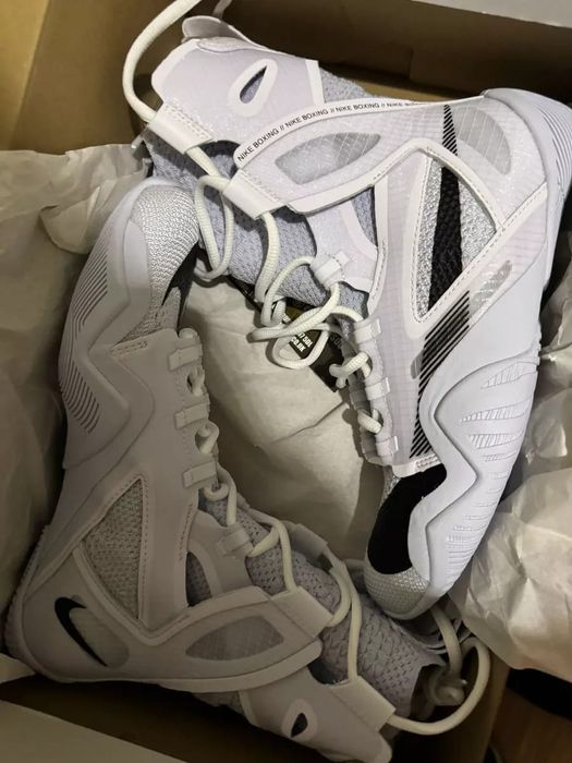 Ghete box hyperko 2 ,mănuși box,compleuri roșu și albastru,proteze