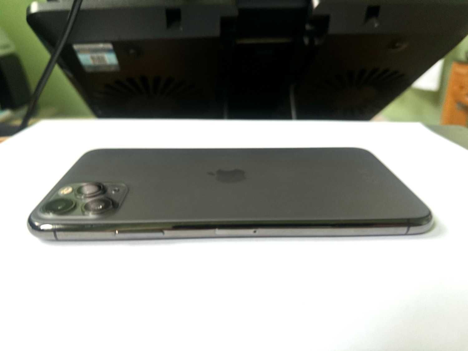 Apple iPhone 11 Pro Max, 64 GB, Matte Space Grey Като нов