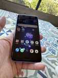 Vând HTC U11 folosit