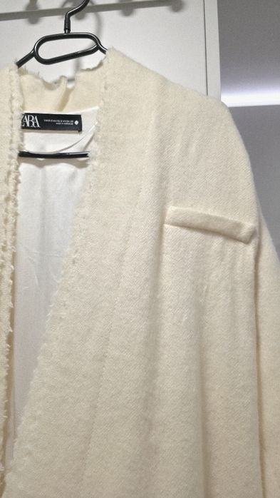 Тънко палто Zara Monteco