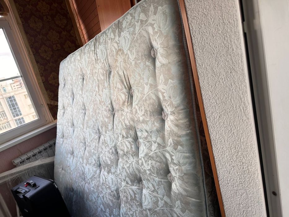 Отдам матрац бесплатно