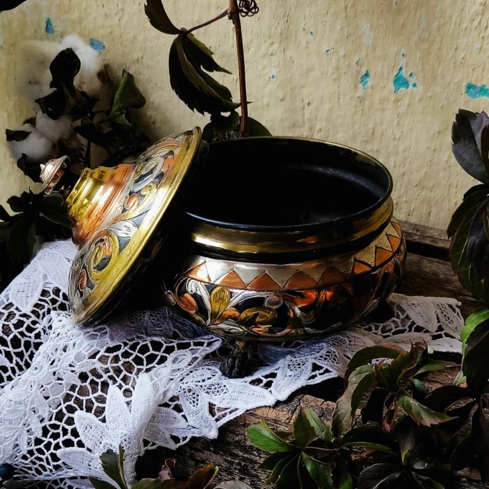 Кутия месинг и мед