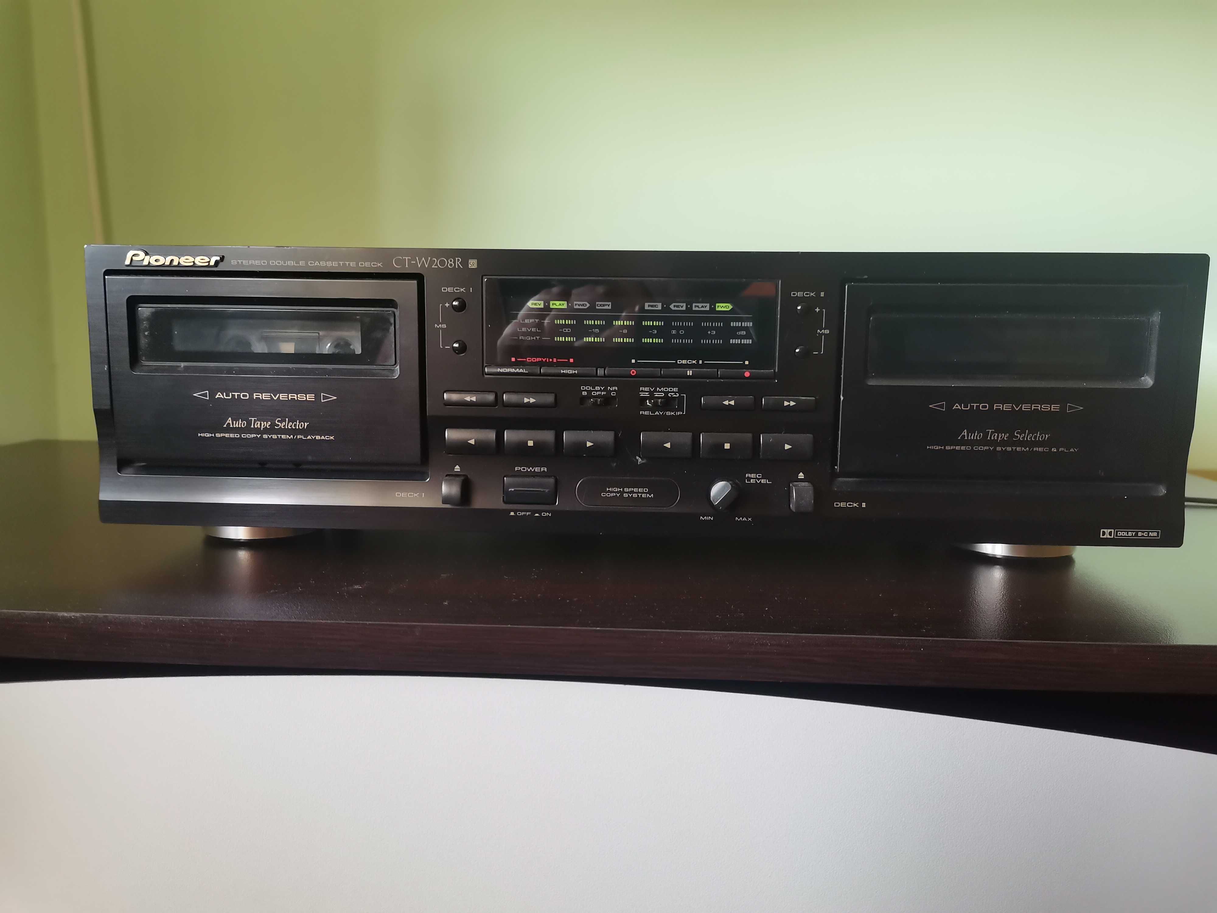 Касетен дек Pioneer ct w208r