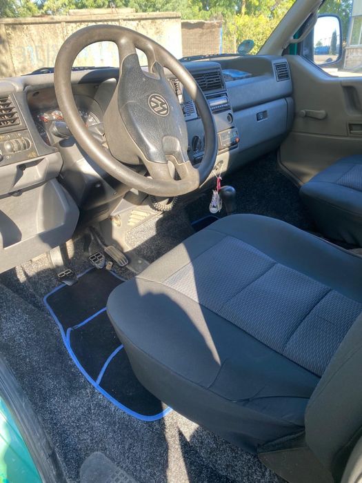 Volkswagen Transporter 2.5TDI