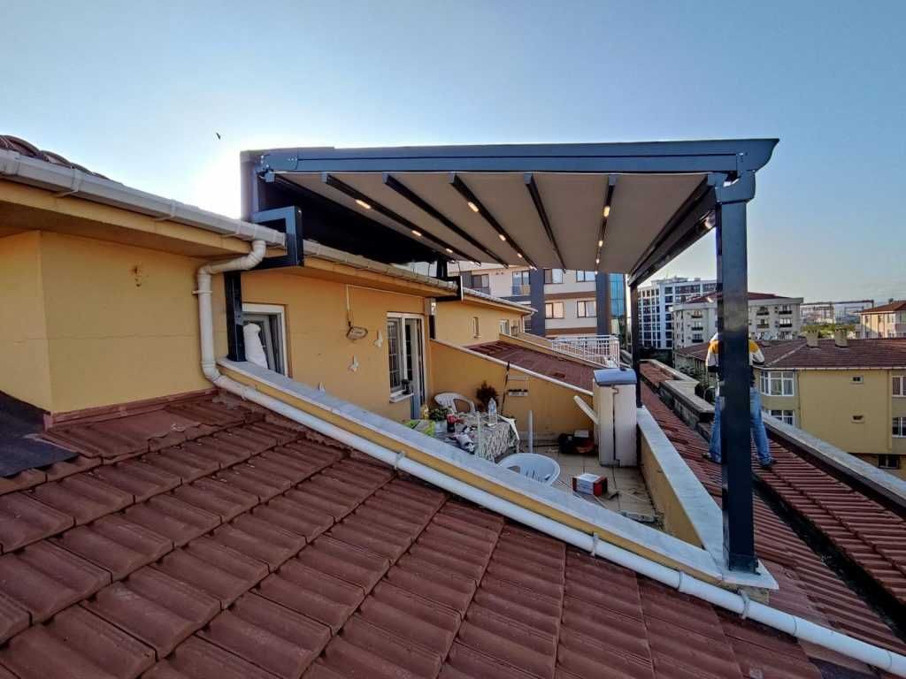 Pergola retractabila