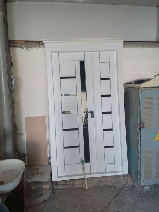 MDF eshiklar ikki qanotli