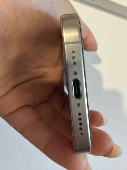 iPhone 15 Pro 256GB