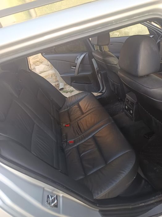 Vând BMW 525 e61