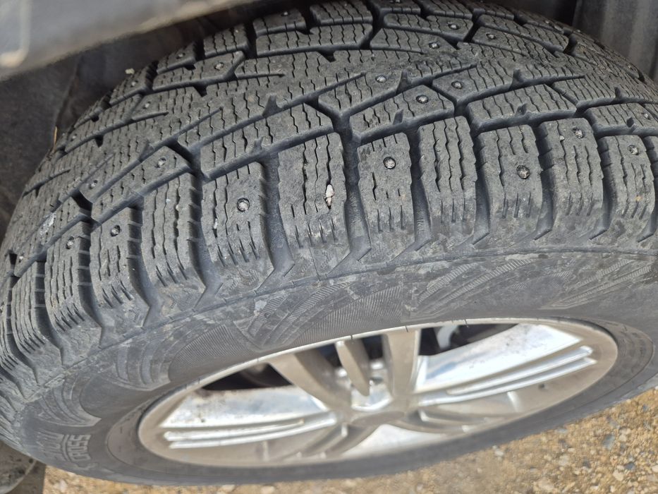 Шины бу комплект