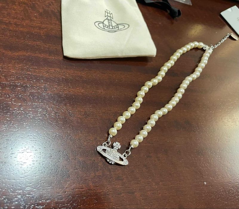 Colier Vivienne Westwood Mini Bas Relief