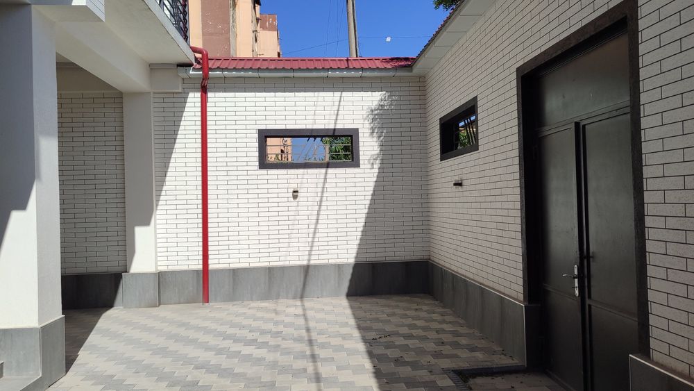 Куйлюк 6, Коттедж, 2 сот. 3 уровня