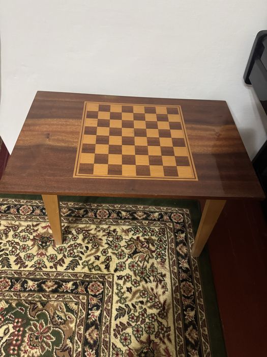 2 журнальных столика