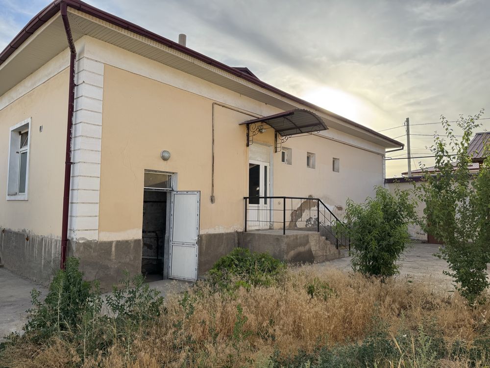 Коттедж 4 хона, 6 сотих, Янги Ўзбекистон боғидан 15 км. Чорвоғ томонга