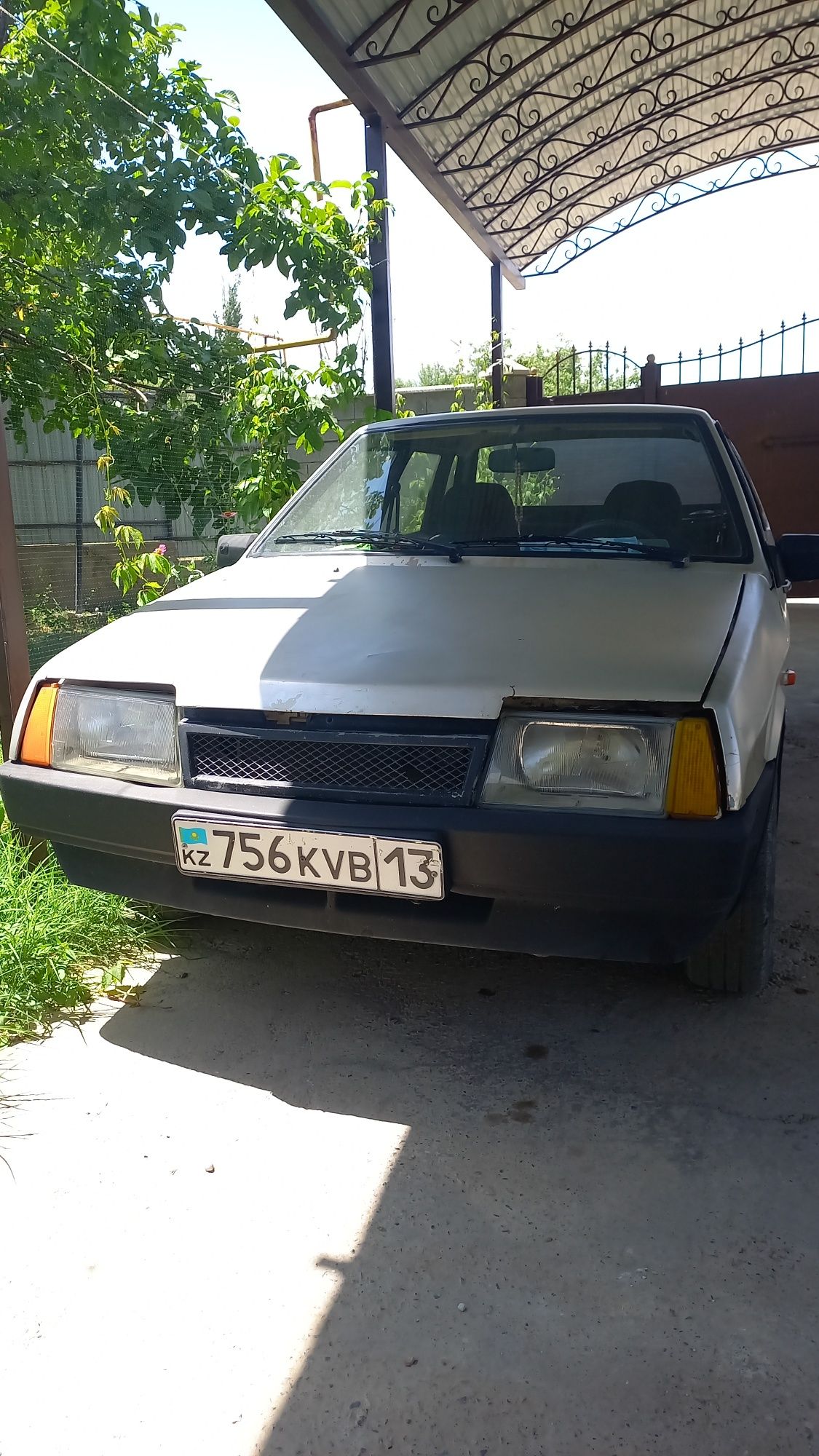 Lada 99 көлігі. Жылы 1998.
