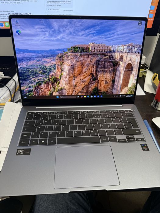 Laptop nou samsung galaxy book4 pro intel ultra 7 512gb 16gb touch
