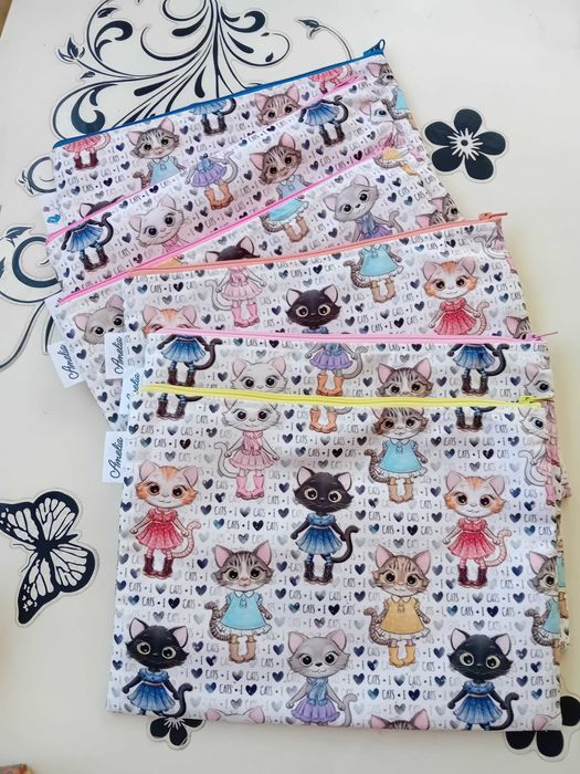 Папки за учебници