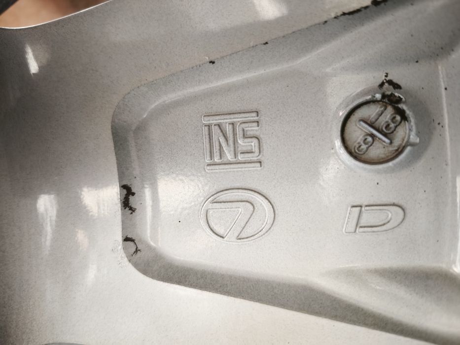 17" оригинални алуминиеви джанти за Toyota/Lexus.