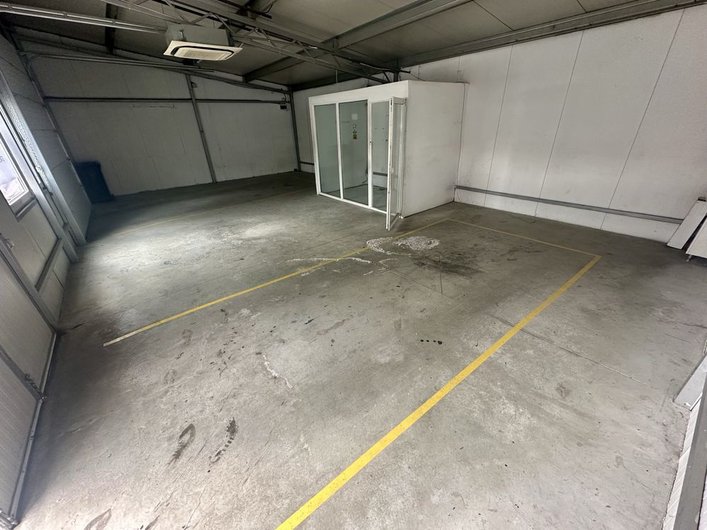 Hala/Spatiu de inchiriat, 42 mp, Zona Eroilor,Floresti