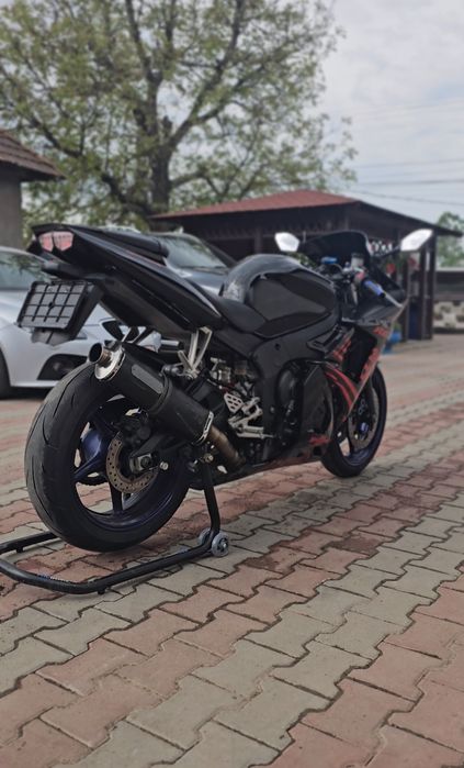 Vând yamaha r6 rj05 35kw