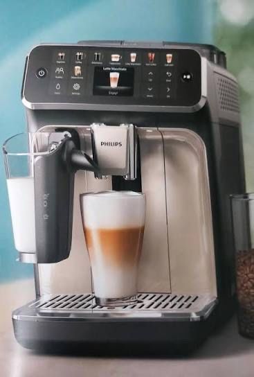 Кофемашина Philips EP5547/90 5500 Series LatteGo