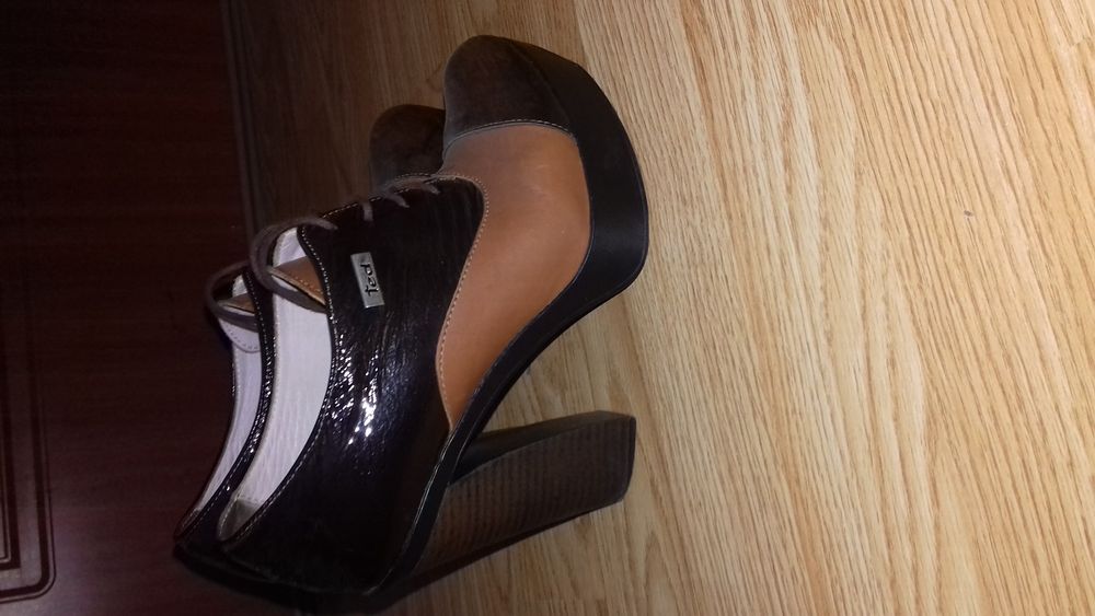 Pantofi piele cu toc lat