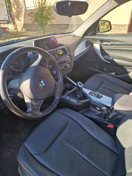 BMW SERIA 1 116 D 2014