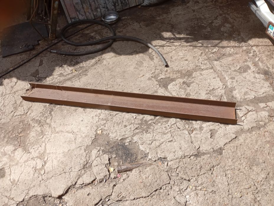 Швеллер 18 длина 2000мм