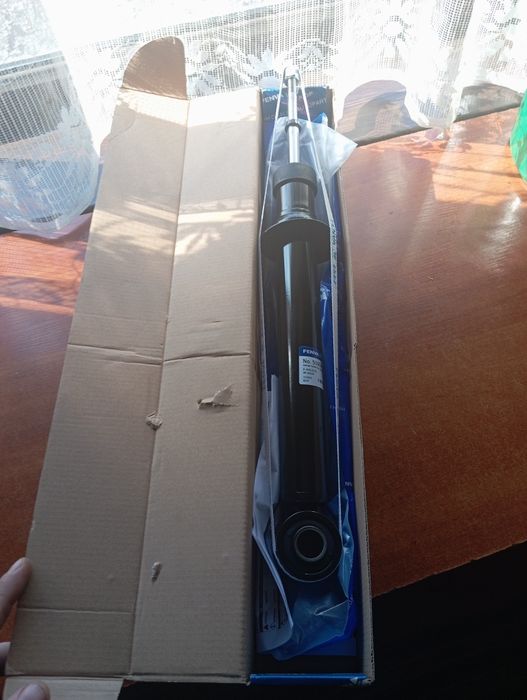 Продам стойки Митсубиси Галант