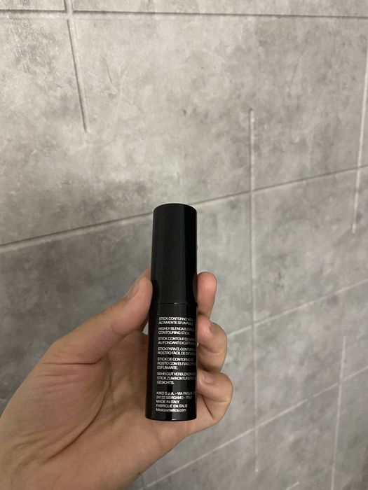 Скульптор корректор Kiko Milano ,косметика Кико