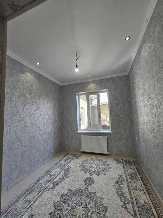 Сергели. Чорток махалляси.  2.8 сотихда 5 хонали уй сотаман.