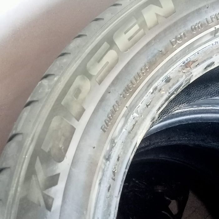 Продам шины летние б/у по 15000 за штуку